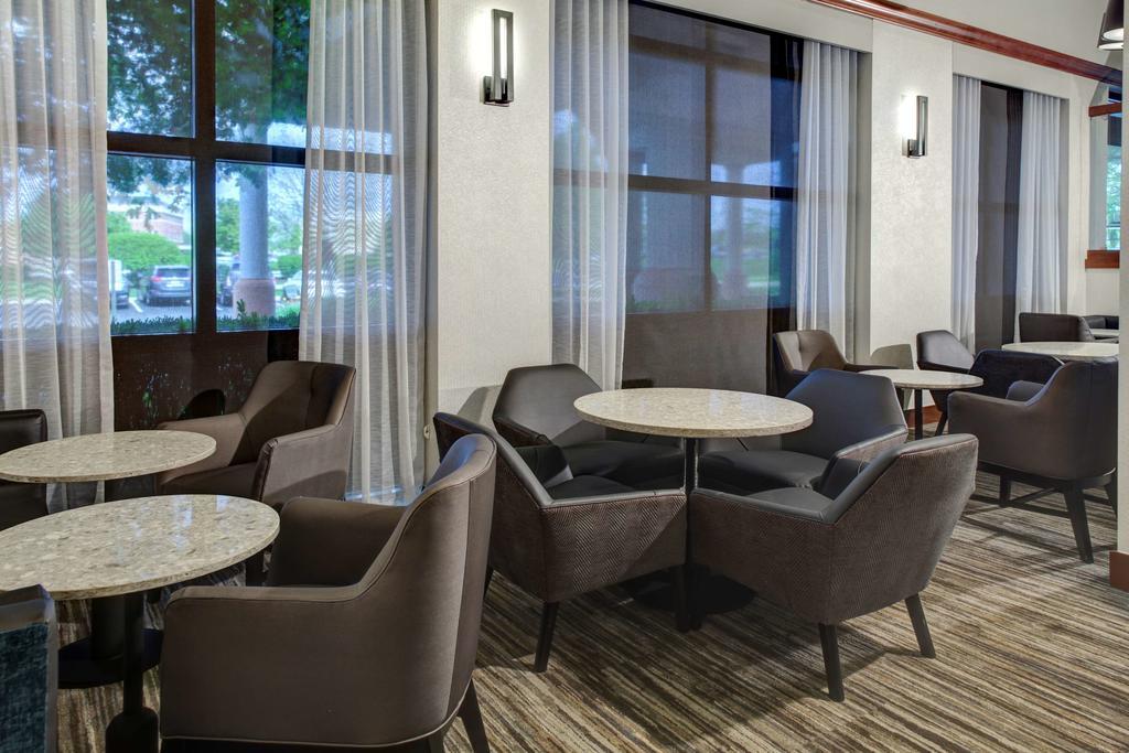 Hyatt Place Tampa Busch Gardens מראה חיצוני תמונה